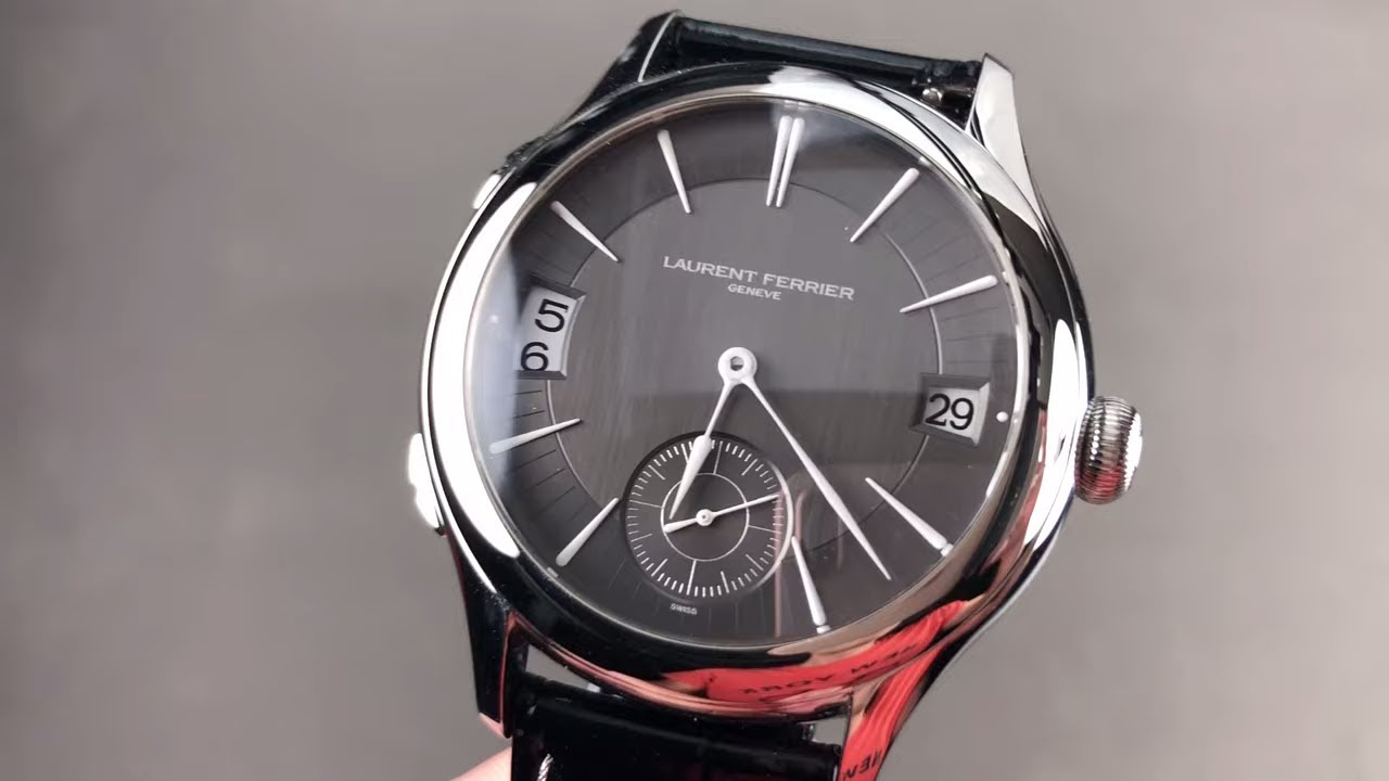Laurent Ferrier Galet Traveller LCF012.AC Laurent Ferrier Watch Review