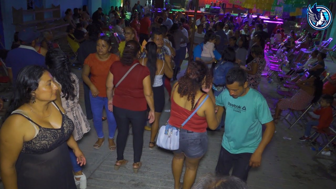 Baile con grupo La Magia/Barrio la Guadalupe,Santos Reyes Nopala en Honor a la Virgen de Guadalupe