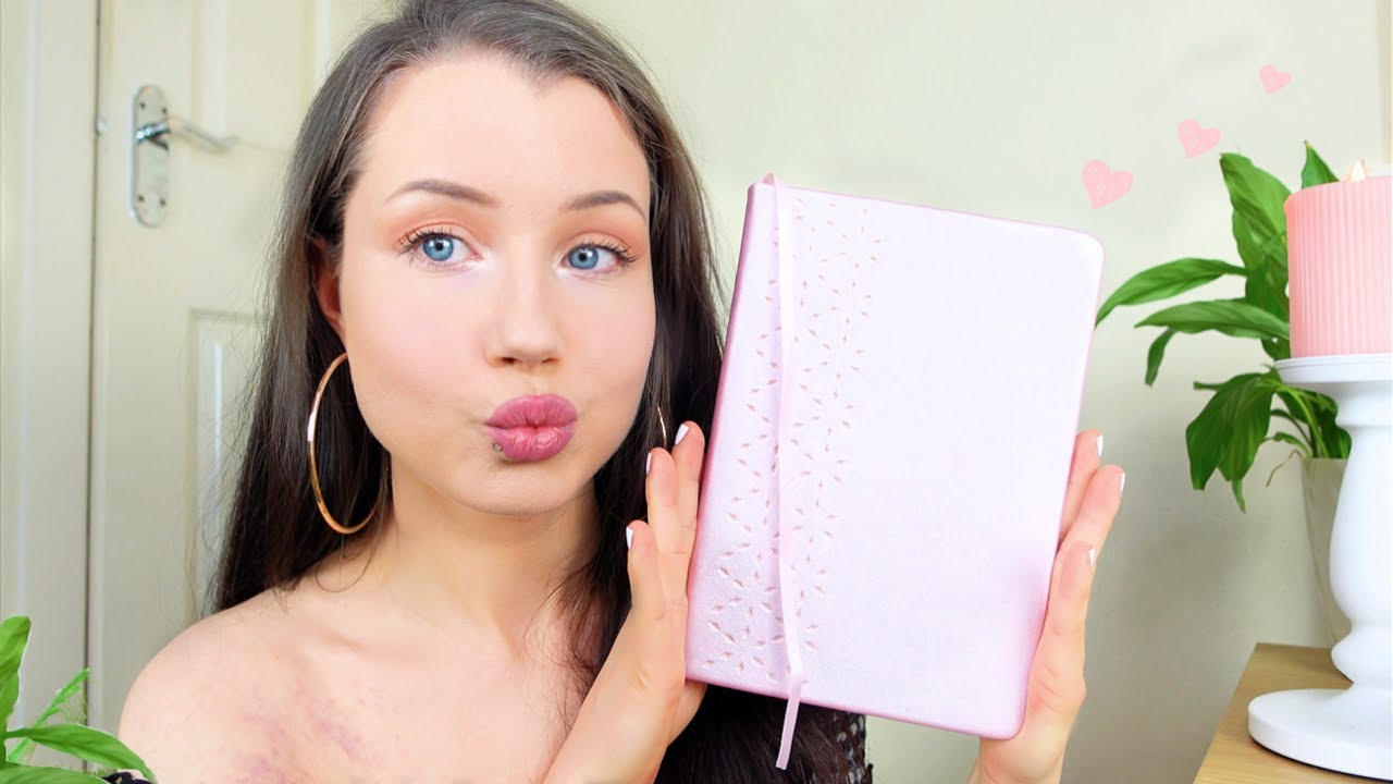 Setting up my first bullet journal! (getting my life together 🙃)
