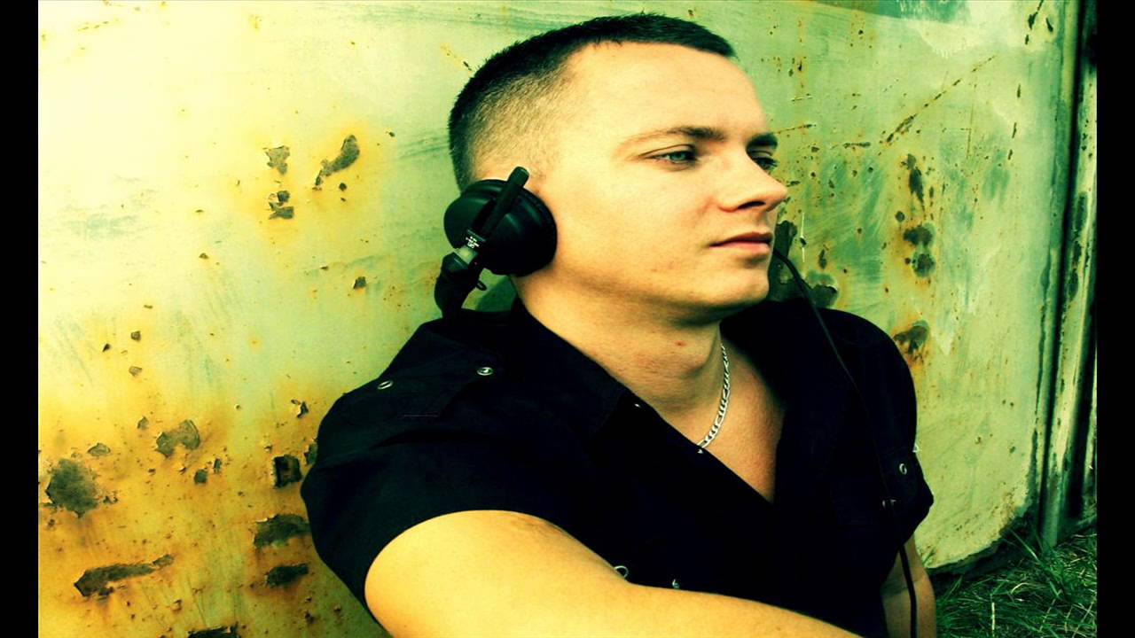 Dj Alex  Protector Głog&oacute;w 25 10 2003 Pierwsze Urodziny