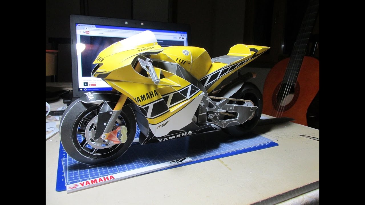 How to make a Papercraft: Yamaha YZR M1 50th Anniversary US Edition TUTORIAL