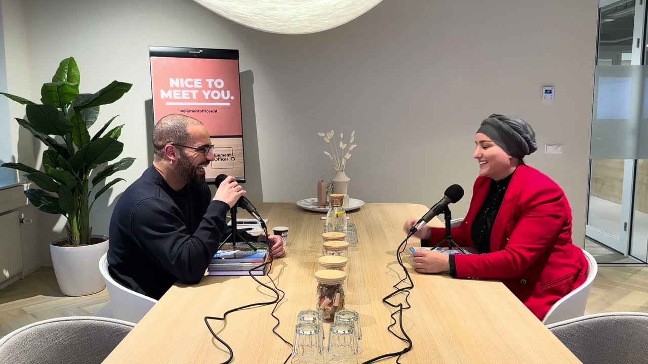 Mr. Hadj Podcast #14 - Nora Akachar