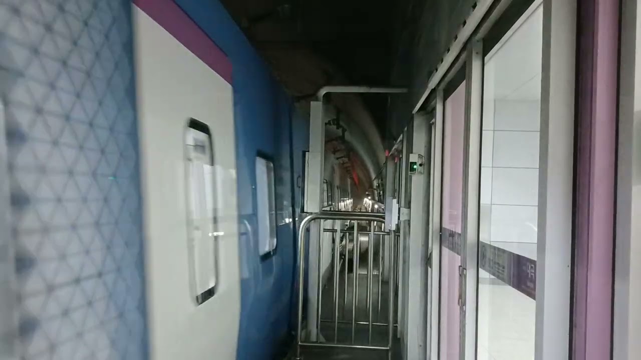 수도권 광역급행철도 GTX-A A004 대곡역 진입