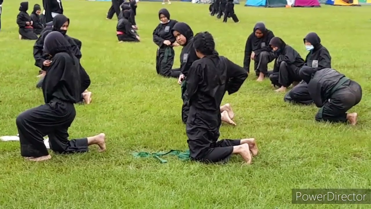 WARGA PSHT HONGKONG DISAAT LATIHAN
