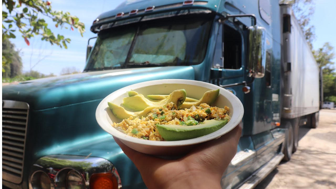 As&iacute; se hace un desayuno campirano en el TRAILER 🚚 - &iquest;C&oacute;mo COMEN los Traileros?