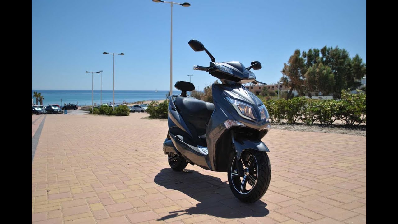 E-Scooter HAWK 45 km/h Straßenzulassung 3000 Watt SUNRA Elektroroller  Weltweit E-Roller Bluetooth R