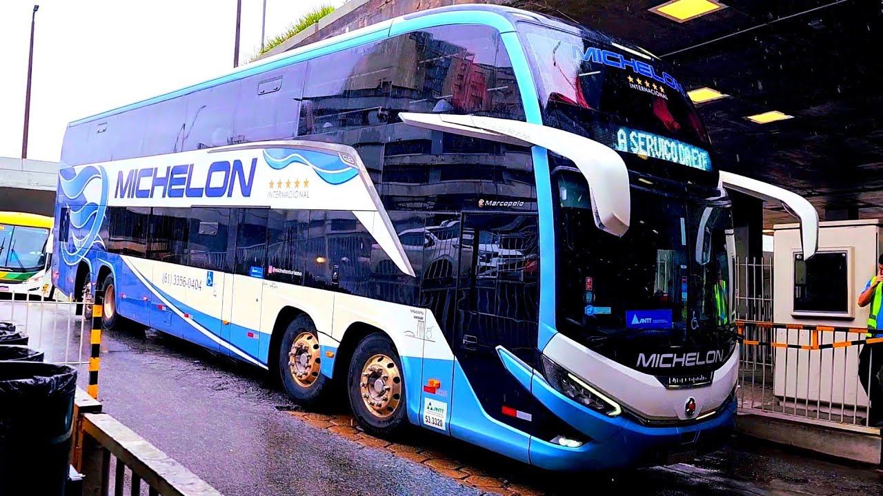 DEBAIXO DE MUITA CHUVA! Movimento de ÔNIBUS na rodoviária de BELO HORIZONTE. NATAL!