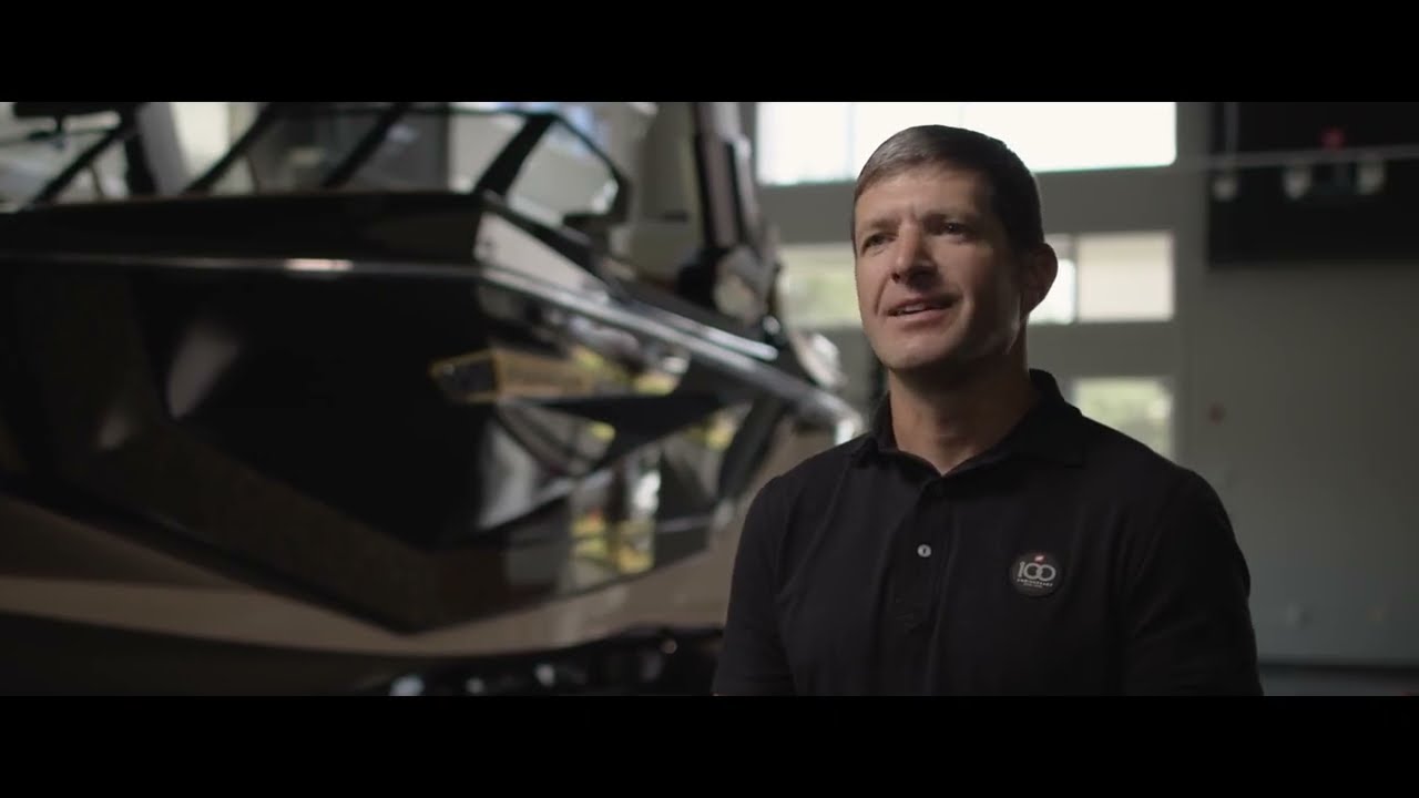 Nautique | Building High-Performance Boats with Composites One