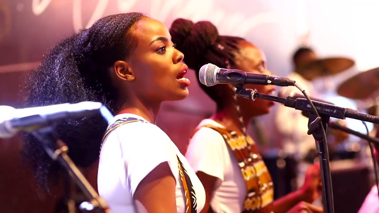 Salama | Aflewo Mass Choir
