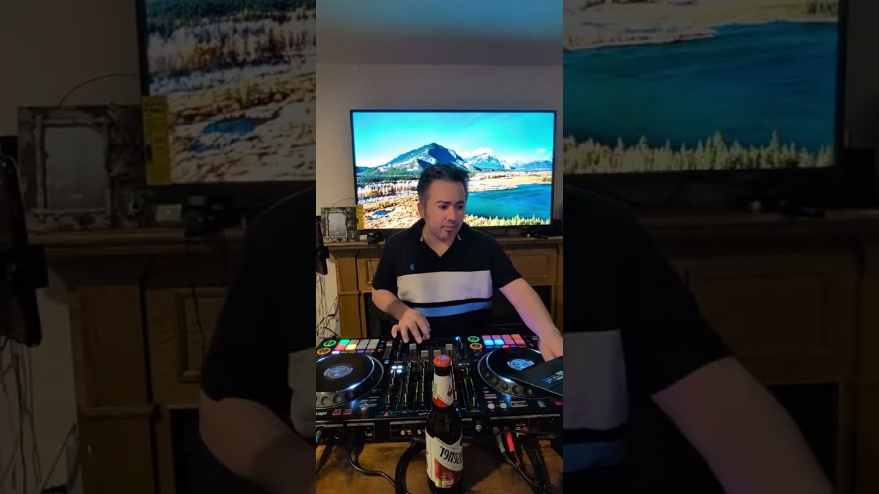 Gruperas mix y mas live desde tik tok 