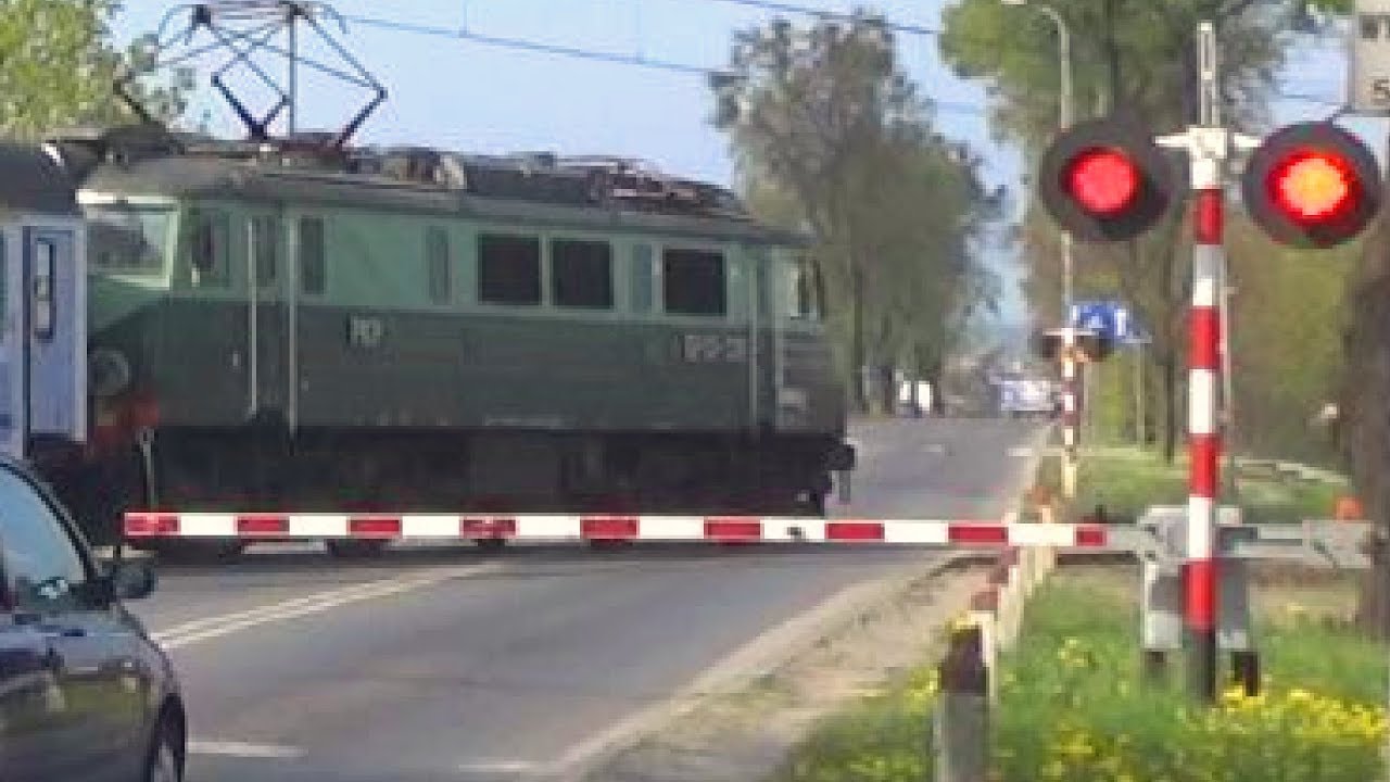 SSP ul. 12 Marca, Wejherowo | Polish railroad crossing
