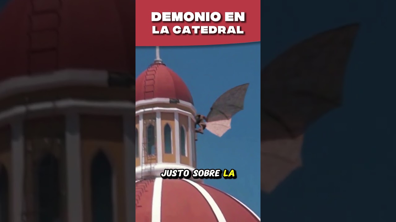 Captan en video a un demonio sobre la cruz de la Catedral de Granada.  #labiblia #dios #jesus