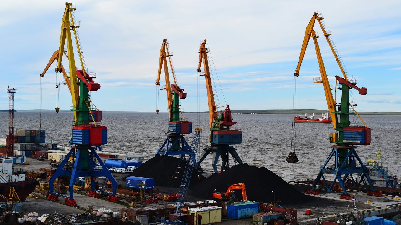Морпорт Анадырь, современный морской порт столицы Чукотки