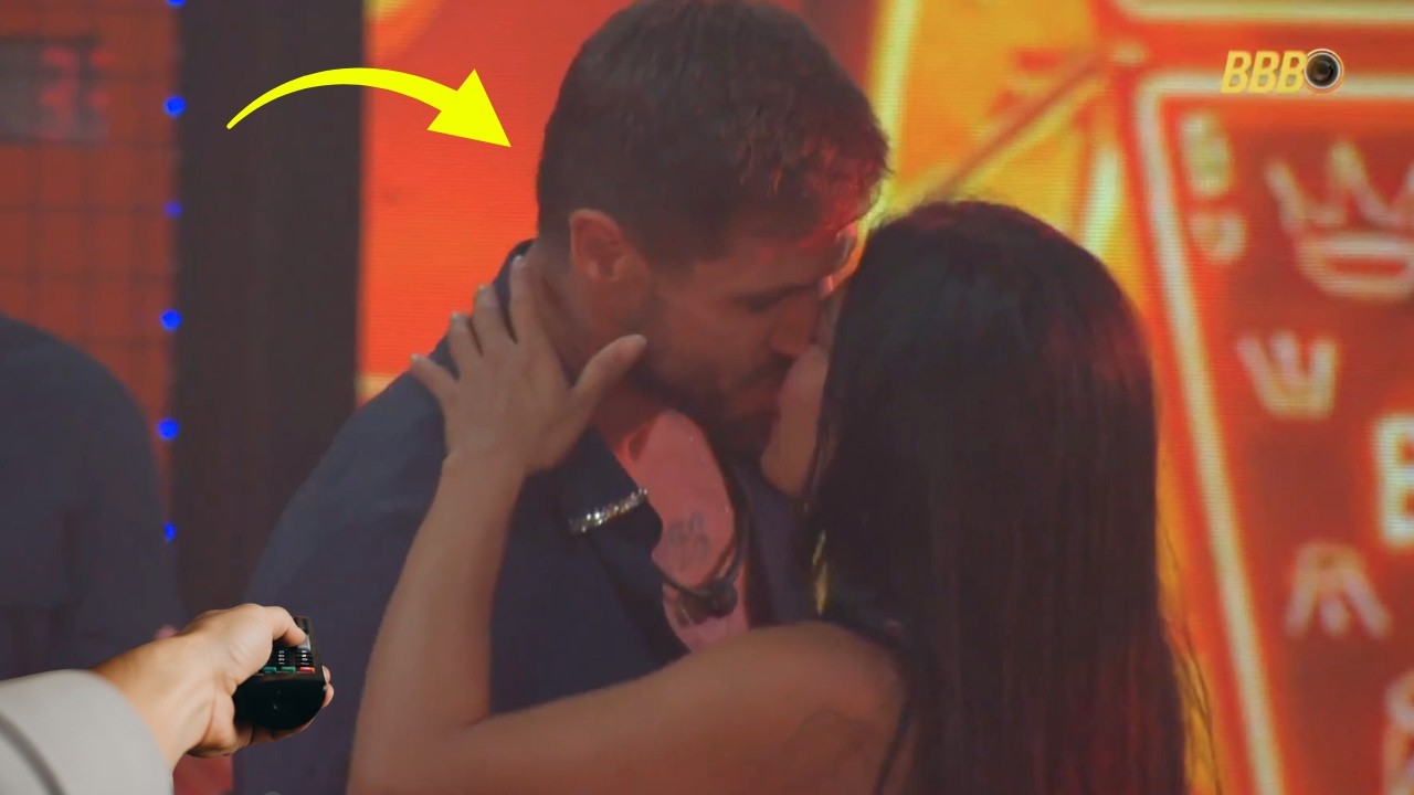 ROLOU BEIJÃO!! JONAS E MARCIELE NÃO AGUENTARAM SEGURAR E DERAM  BEIJÃO NA FRENTE DE TODOS NA FESTA