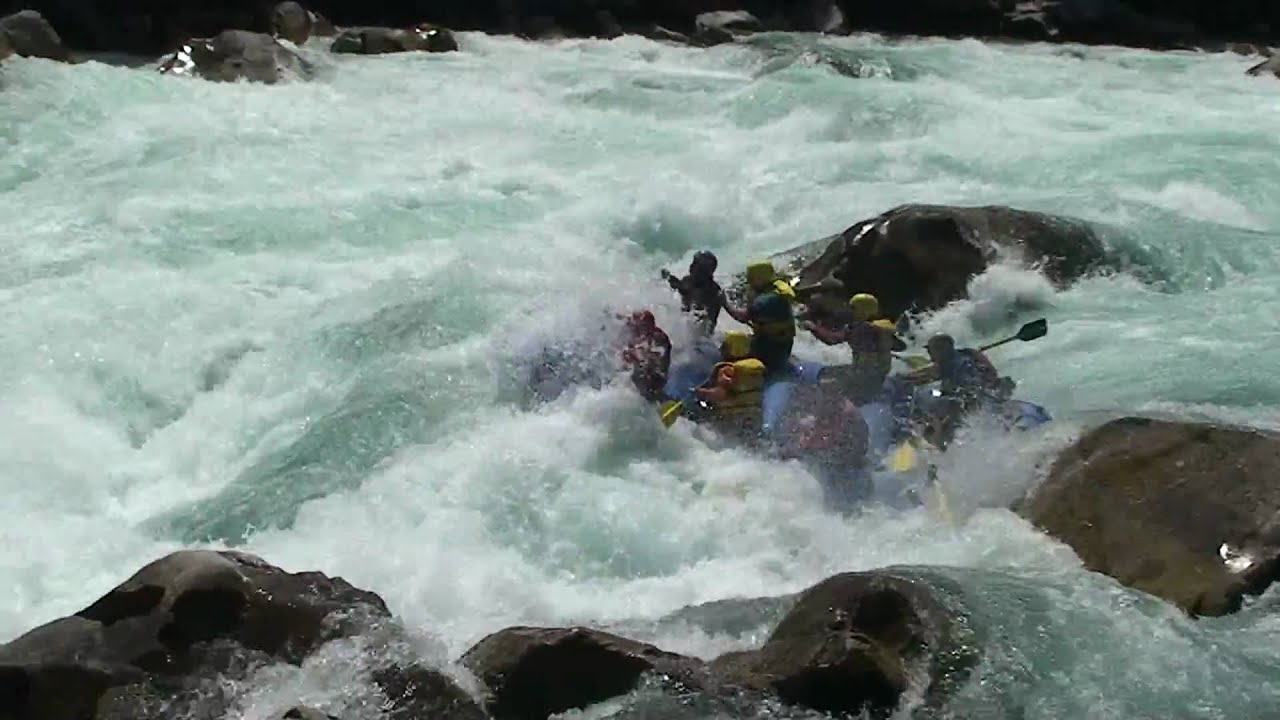 rafting terminator rapid futalefu