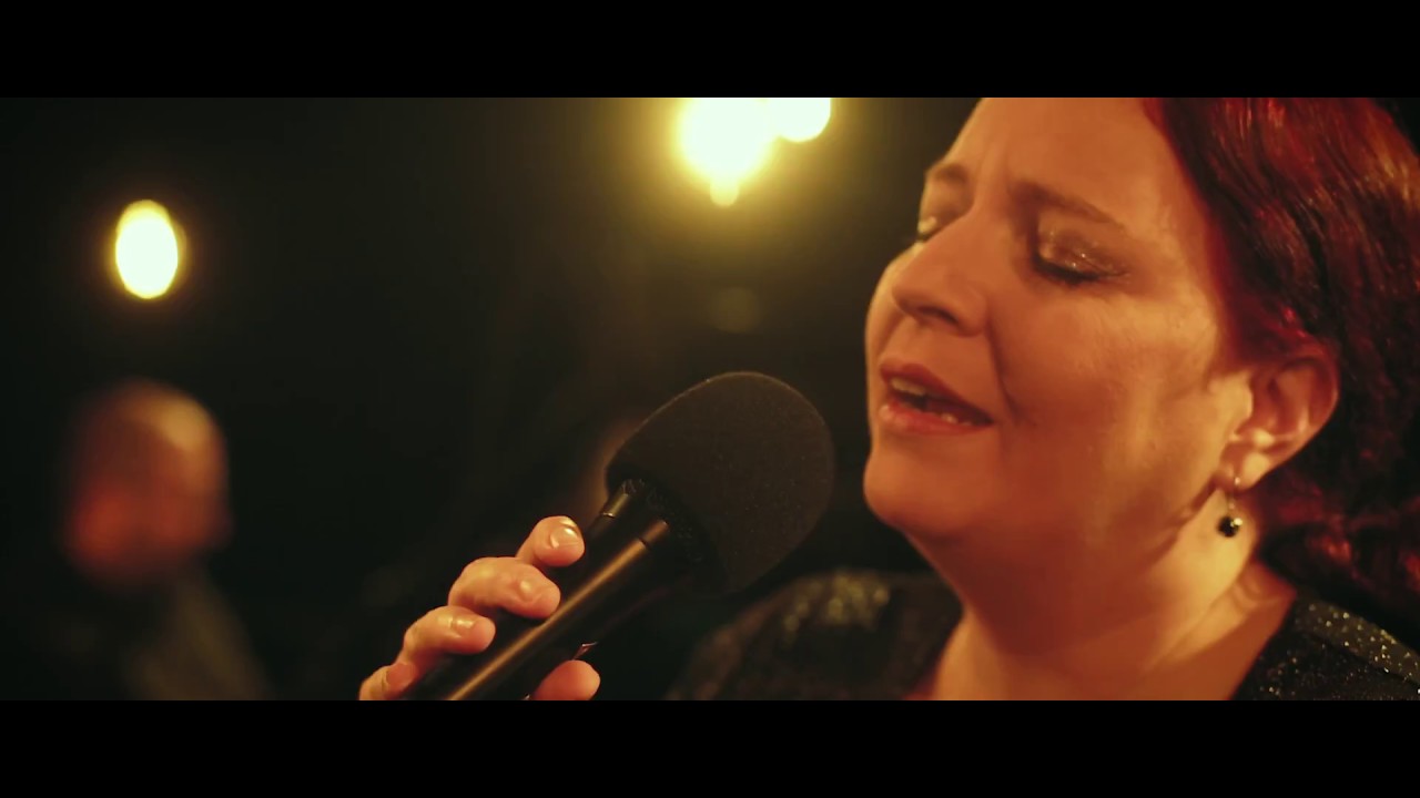 Michaela Schober - Ne Prise Zimt