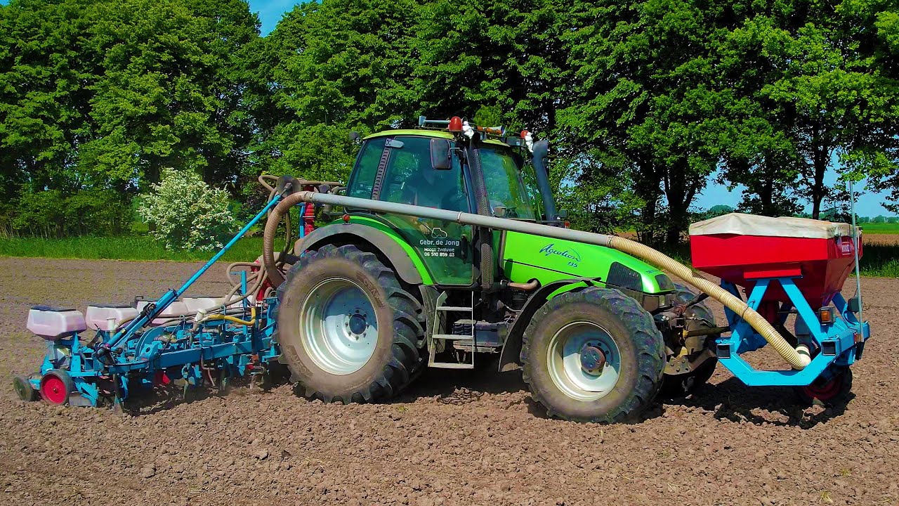 Mais zaaien | Drilling maize | Mais s&auml;en | Deutz-Fahr | Monosem | Maisseizoen 2023