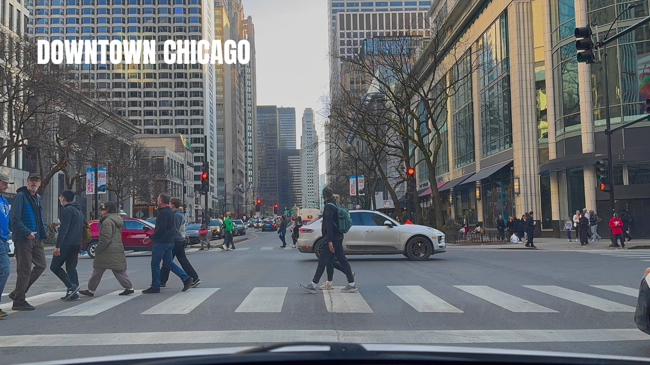 DRIVING DOWNTOWN CHICAGO | Full City Drive Part 1