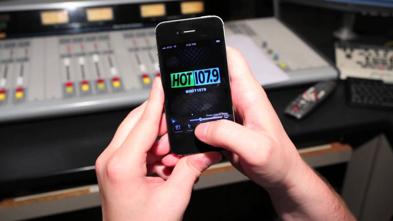 HOT 107.9 Open Mic Feature