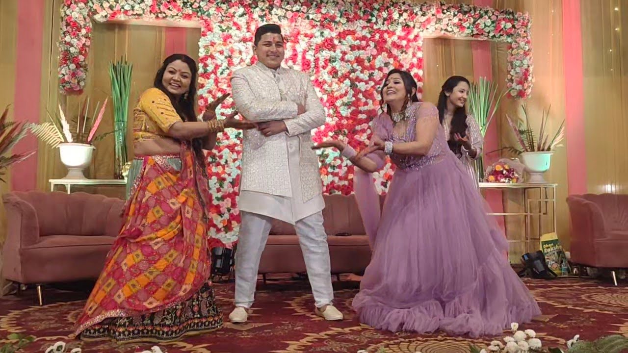 Dance performance by sisters in Brother's engagement| Ring ceremony #Tarushka