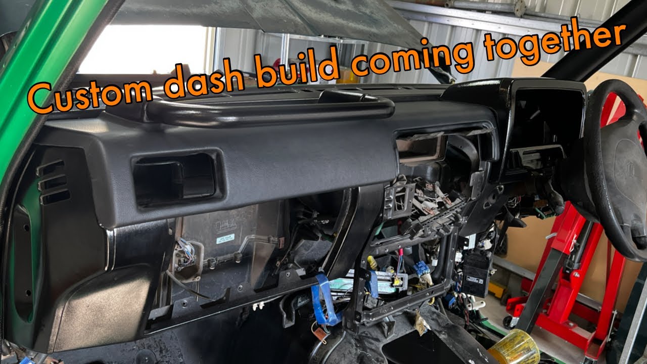 Tried to paint interior plastic panels didn’t go well ( now we’re back on the dash)