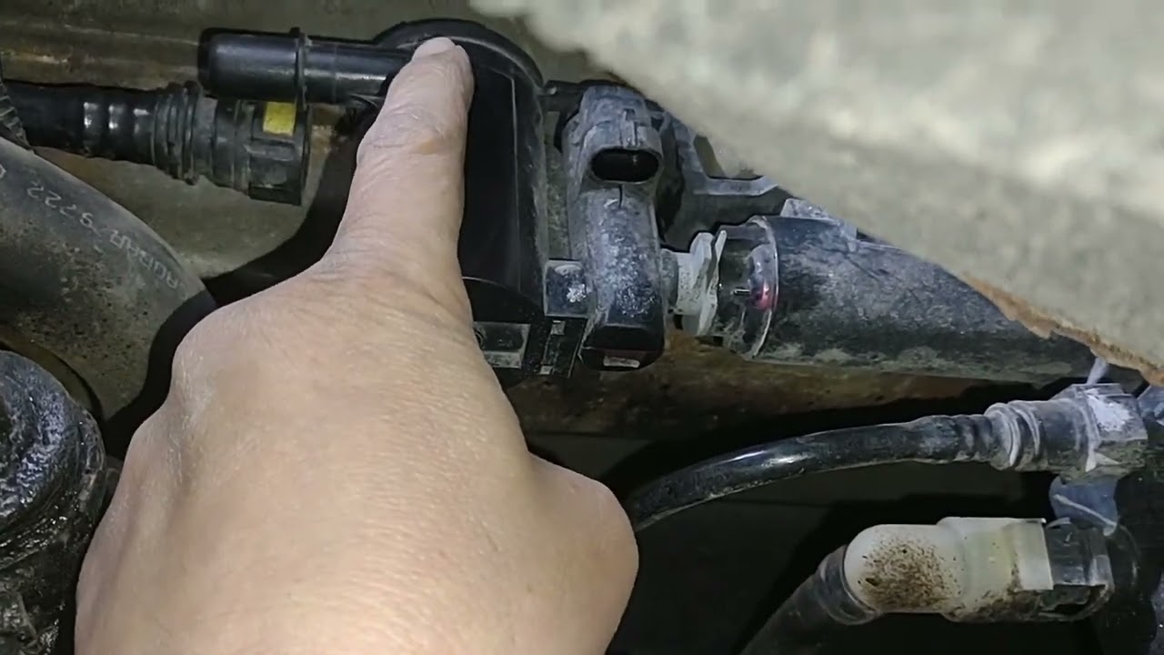 Hyundai kia canister vent solenoid, how to remove canister solenoid, purge valve location, gas cap