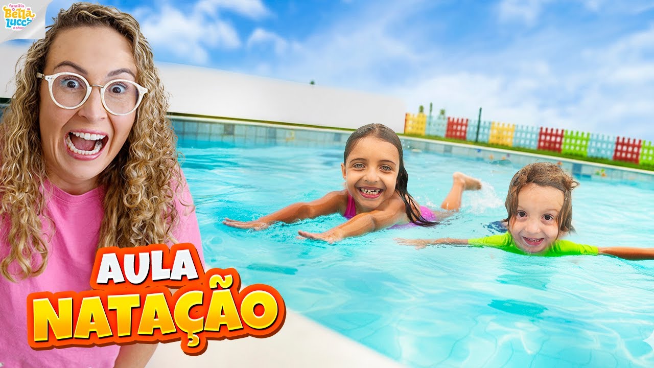 PRIMEIRA AULA DE NATA&Ccedil;&Atilde;O NA PISCINA DA CASA NOVA - FAM&Iacute;LIA BELLA E LUCCA SHOW