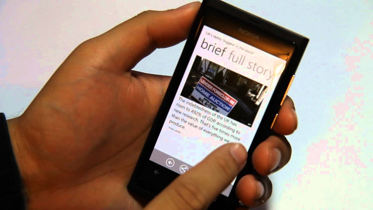 Lumiappaday #3: BBC News Mobile demoed on the Nokia Lumia 800