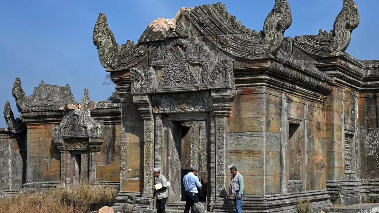 មន្ត្រីជំនាញ​​ថា សំណង់​ប្រាសាទព្រះវិហារ​អាចដួលរលំ និងត្រូវការជំនួយជាបន្ទាន់