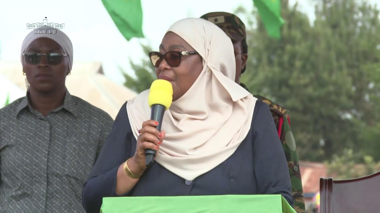 RAIS DKT. SAMIA AKIWASALIMIA WANANCHI WA NYONI MKOANI RUVUMA