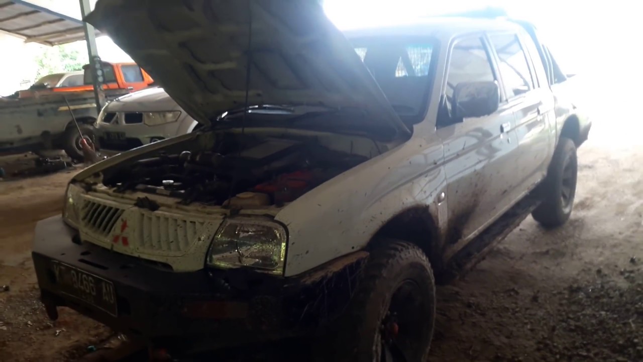 PERBEDAAN TRITON GLS dengan STRADA L200 TURBO