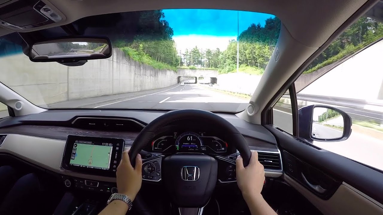 【Test Drive】2018 New HONDA CLARITY PHEV - POV City Drive