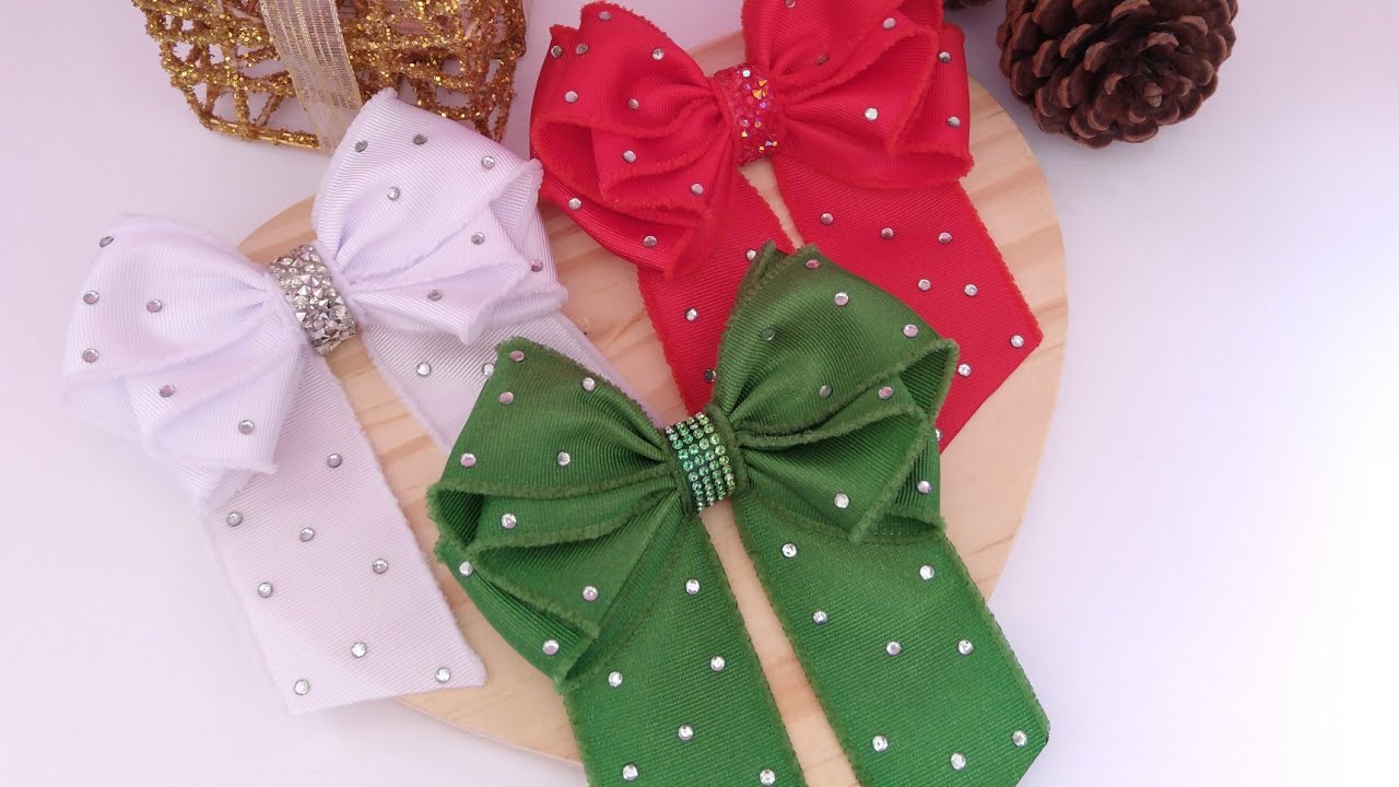 Laços de fitas para Meninas -Laco onda com strass @kakaMagalhaesLacos