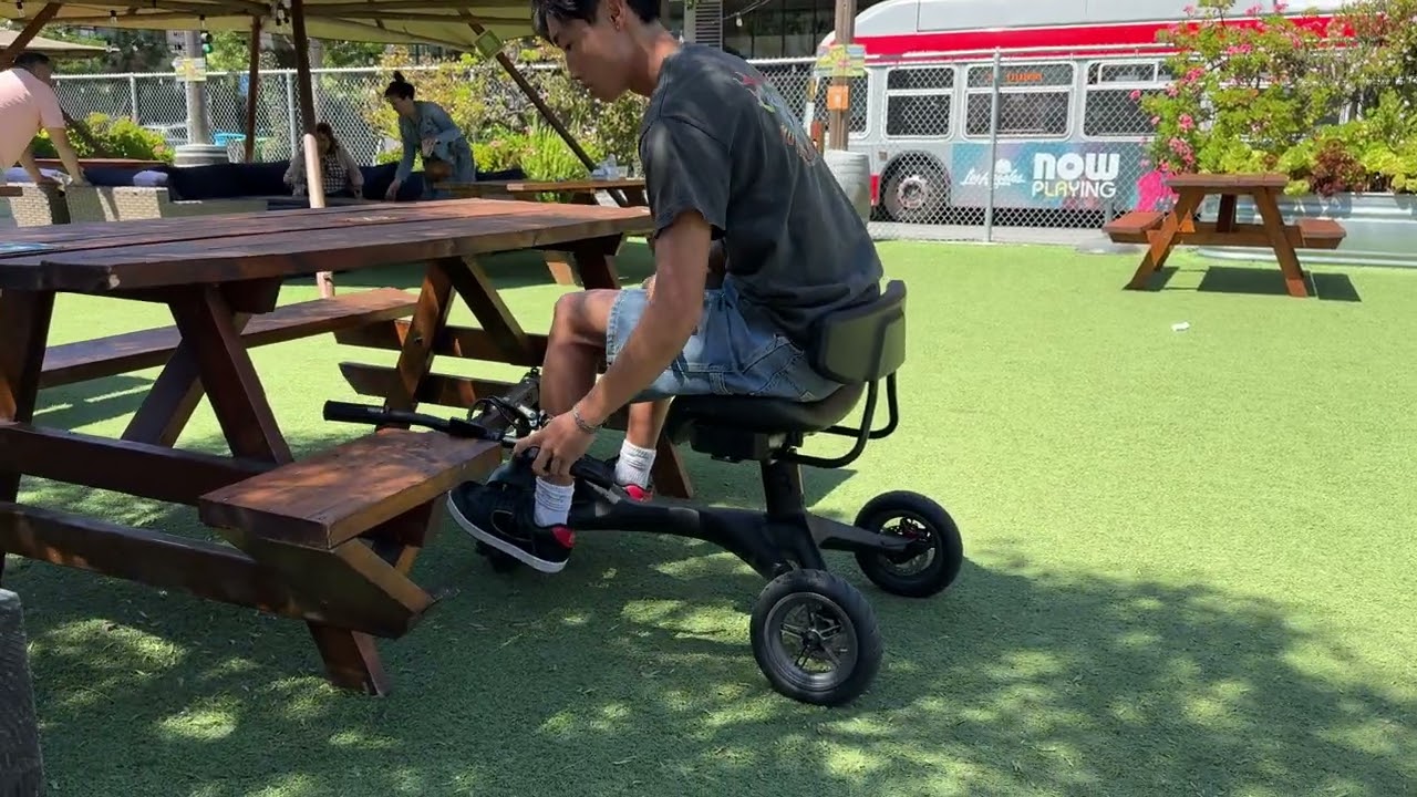 Using Your dashmoto&reg; as a Chair at the Table