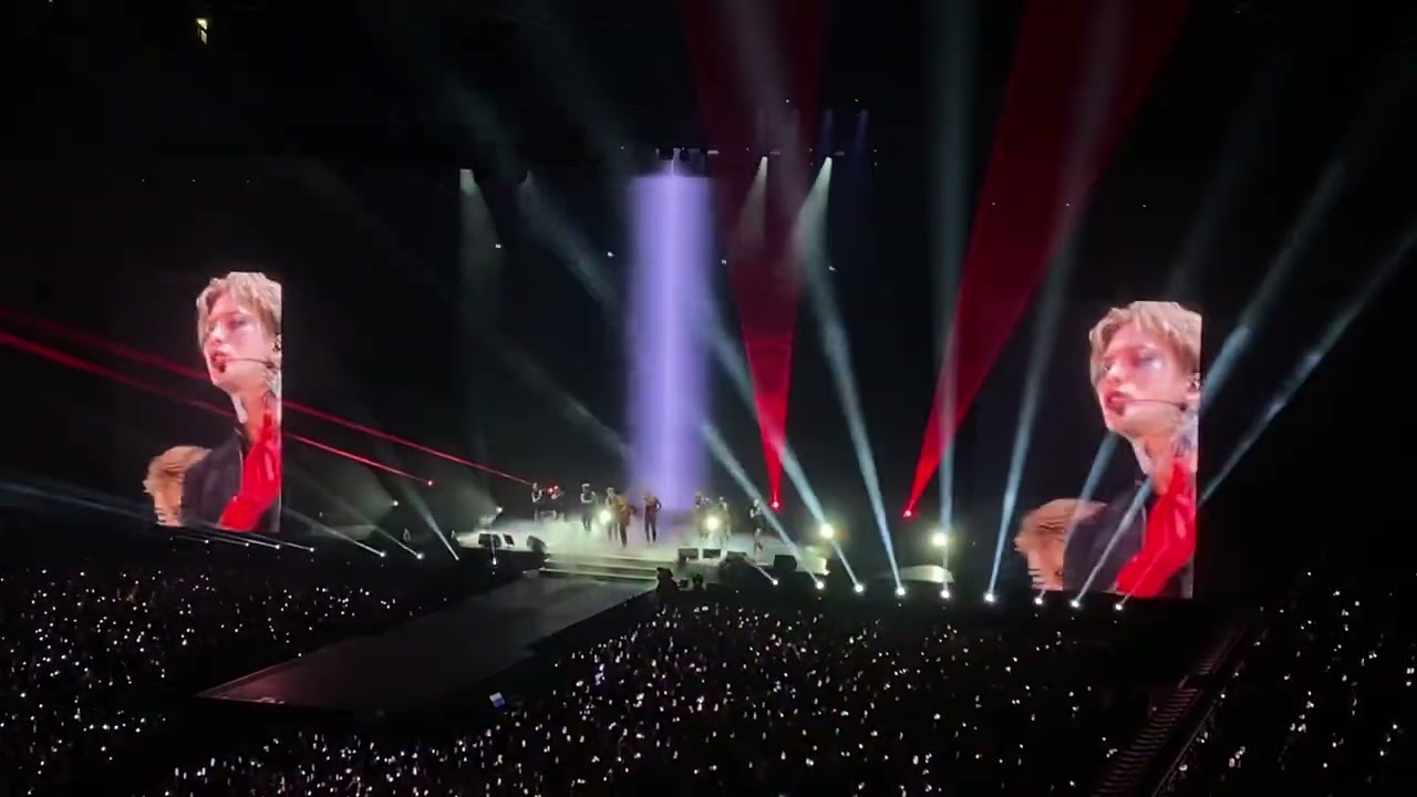 Jackson Wang - 100 Ways + Go Ghost #jacksonwangworldtour #jacksonwangworldtourinkl