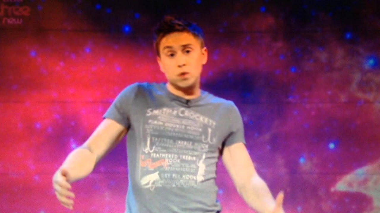 RUSSELL HOWARD TALKS ABOUT STAR WARS EP VII - VERY FUNNY UK COMEDIAN
