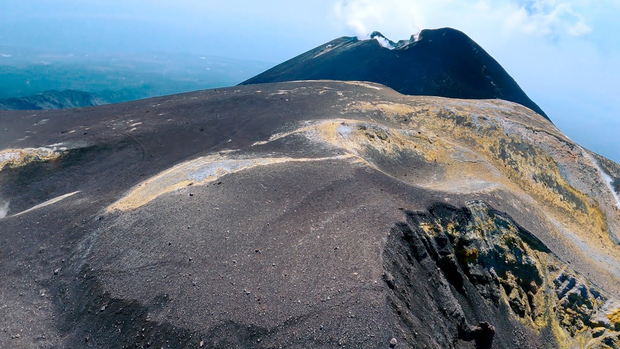Etna volcano - Fpv drone flight over summit craters