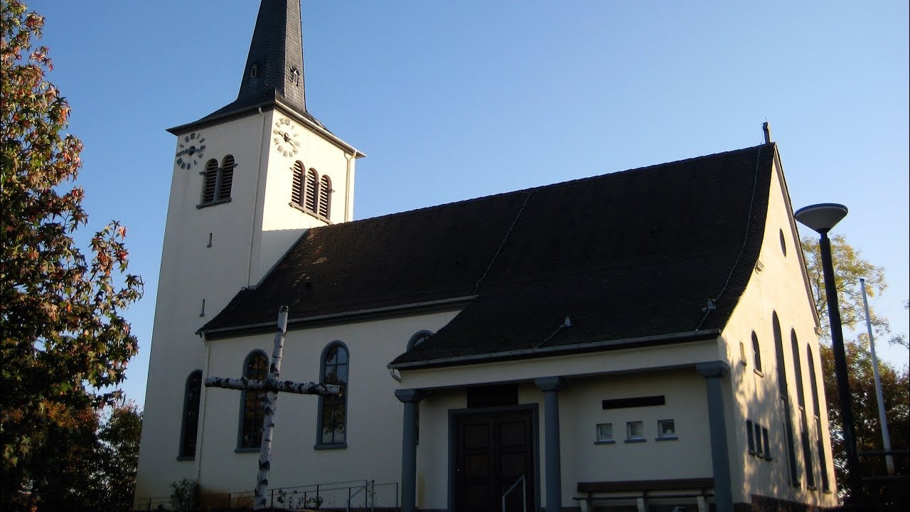 Mannheim Auferstehungskirche Plenum