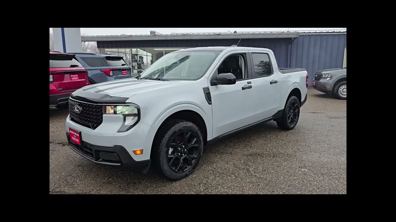 2025 Ford Maverick XLT NT554