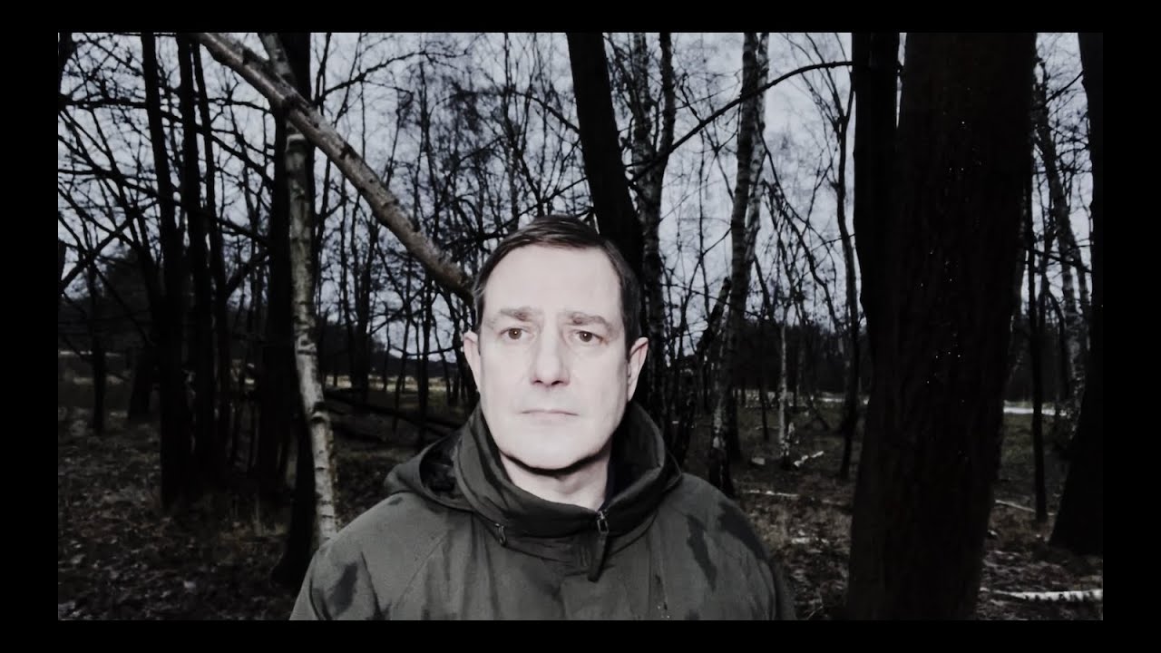 Andreas Dorau feat. Güner Künier & Brezel Göring - Rainy Days in Moscow