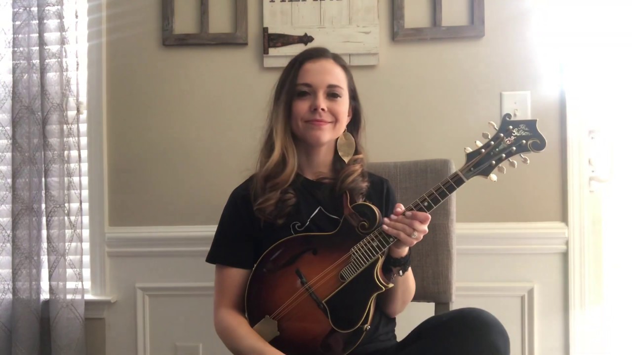 Sierra Hull - Having fun with 