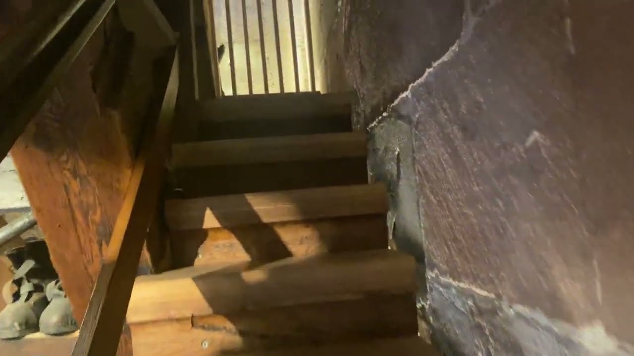 Freiburg Münster Kirche Glocken Stube bei den 18 Glocken