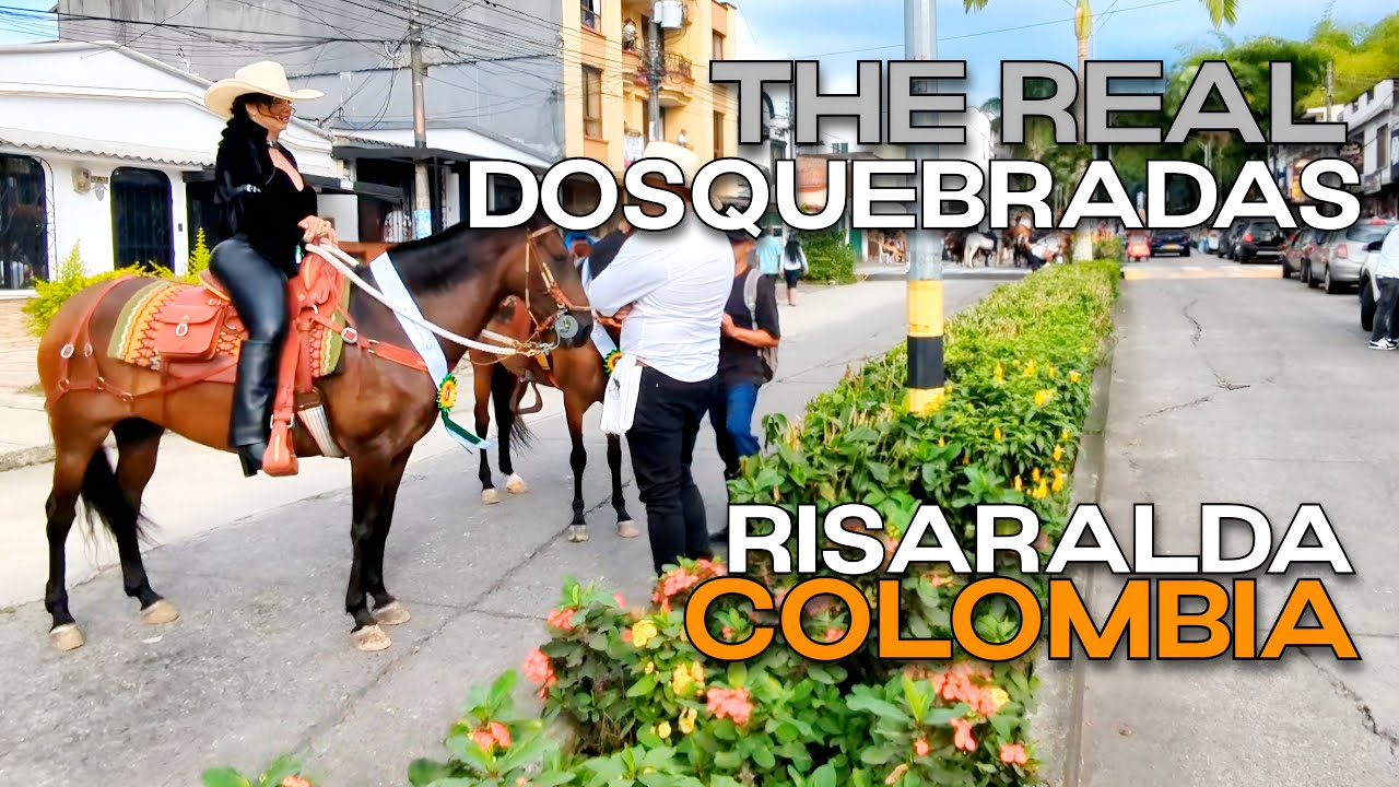 Walking Tour Colombia | Calle 21 | Cabalgata Dosquebradas | Colombian Horses & Elegant Women Riders
