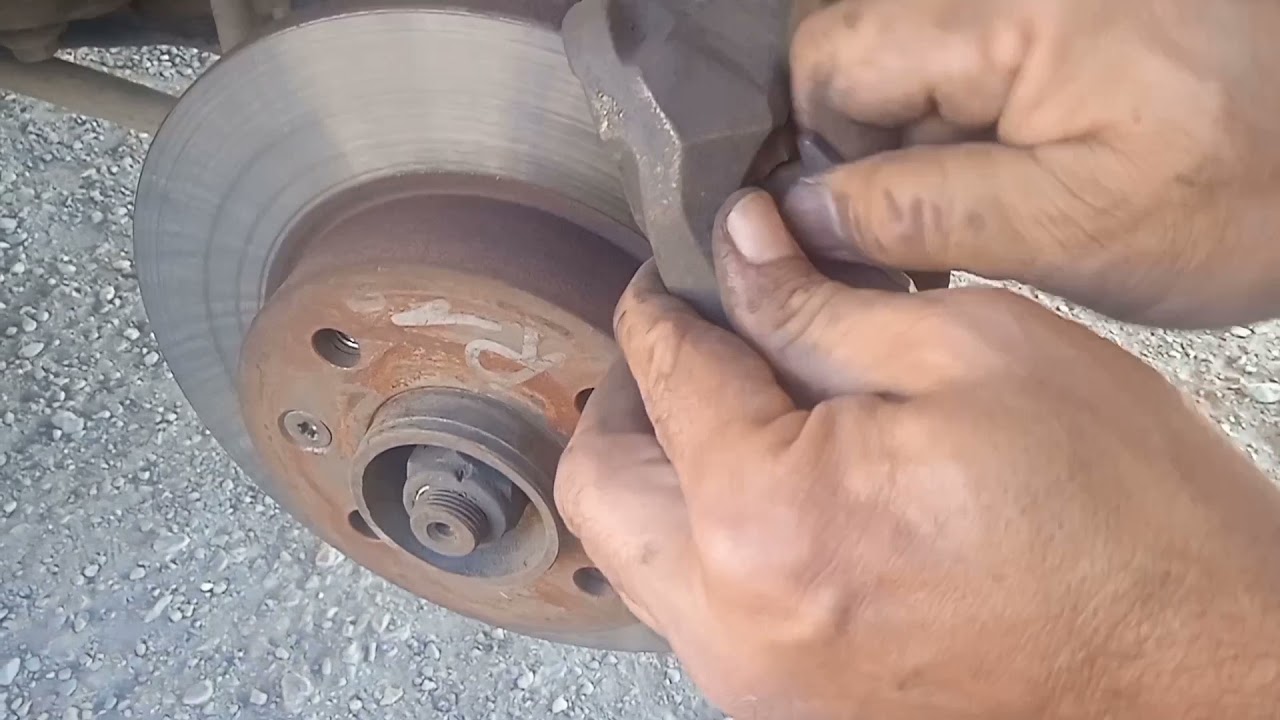 brake pad change for Renault 19
