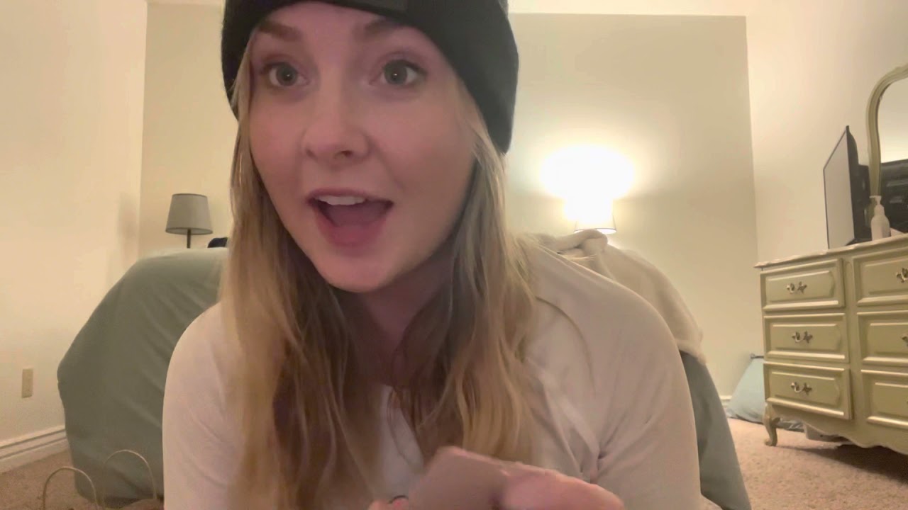 ASMR haul! (tapping & scratching)