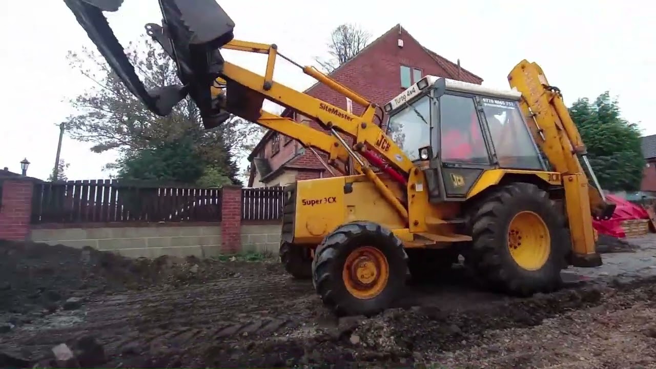 Scrape it Up! - JCB 3CX Grey Cab SiteMaster Backhoe (20)