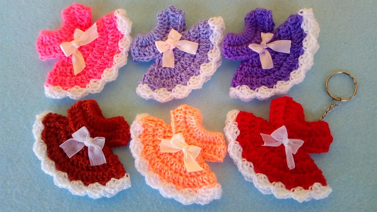 Bomboniera Portachiavi Uncinetto 👗Mini Vestido Crochet Souvenir Llavero 💜 Mini Dress Keychain