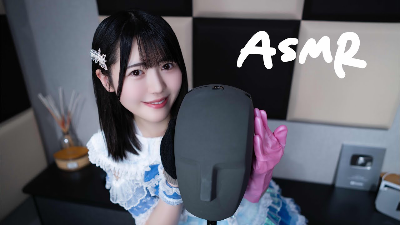 【ASMR】ダミヘさんに素手と5種類の手袋でタッピング&指耳かき🧤【KU100】