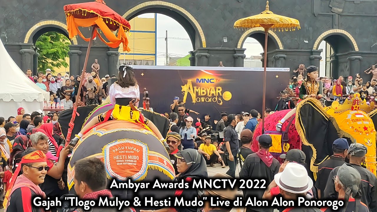 JELANG MALAM PUNCAK AMBYAR AWARDS MNCTV 2022 ❗ TIM HADIRKAN GAJAH GAJAHAN DI ALUN ALUN PONOROGO