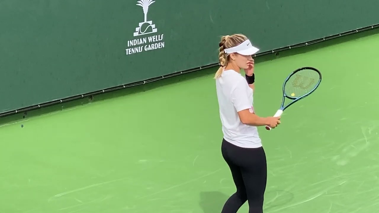 Anna Kalinskaya vs Samsonova: Stunning Female Tennis Players in Practice #WTA #IndianWells 103